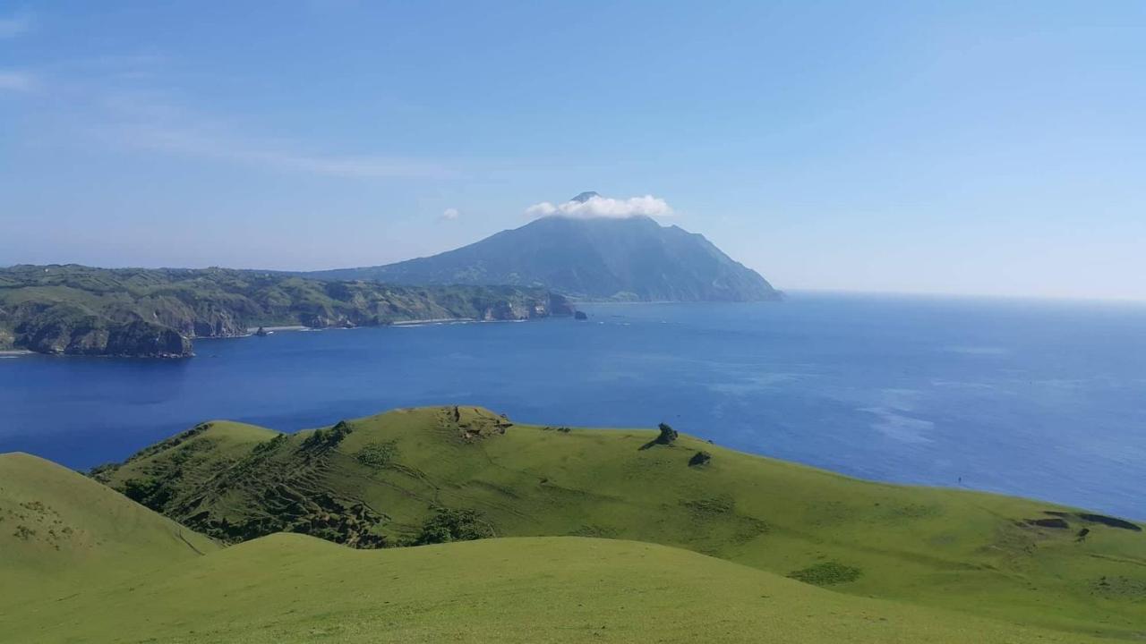 Florabells Iraya Guest House - Batanes Баско Экстерьер фото