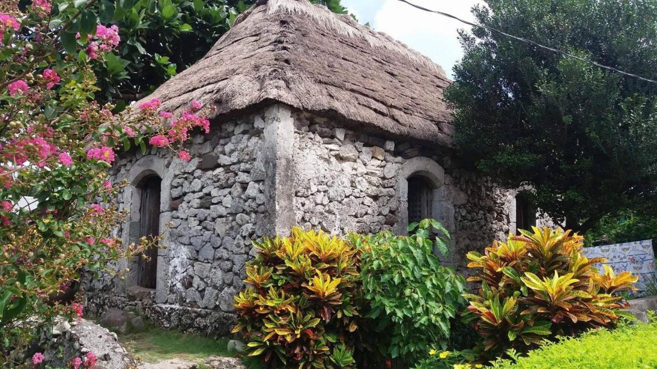Florabells Iraya Guest House - Batanes Баско Экстерьер фото