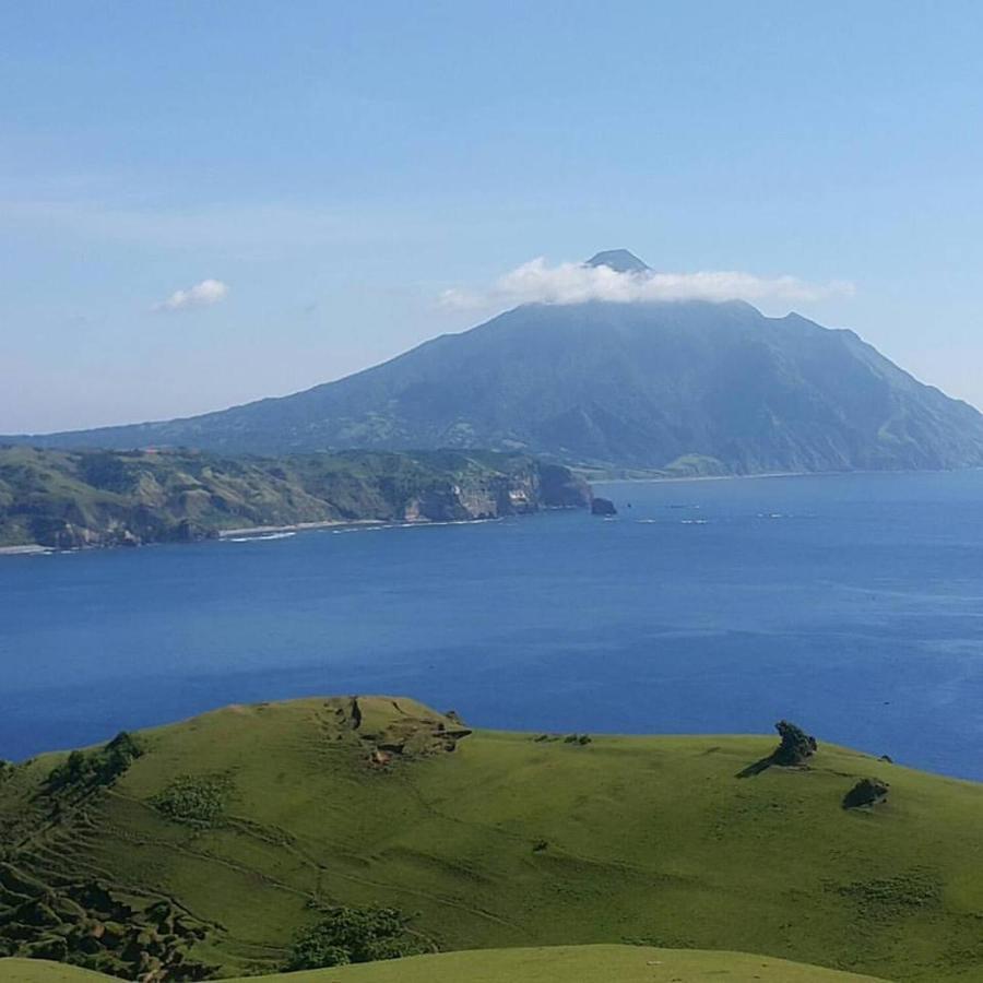Florabells Iraya Guest House - Batanes Баско Экстерьер фото